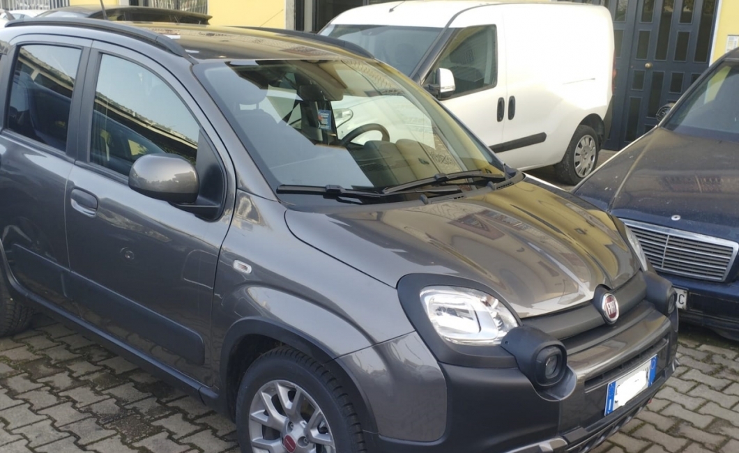 fiat panda c..